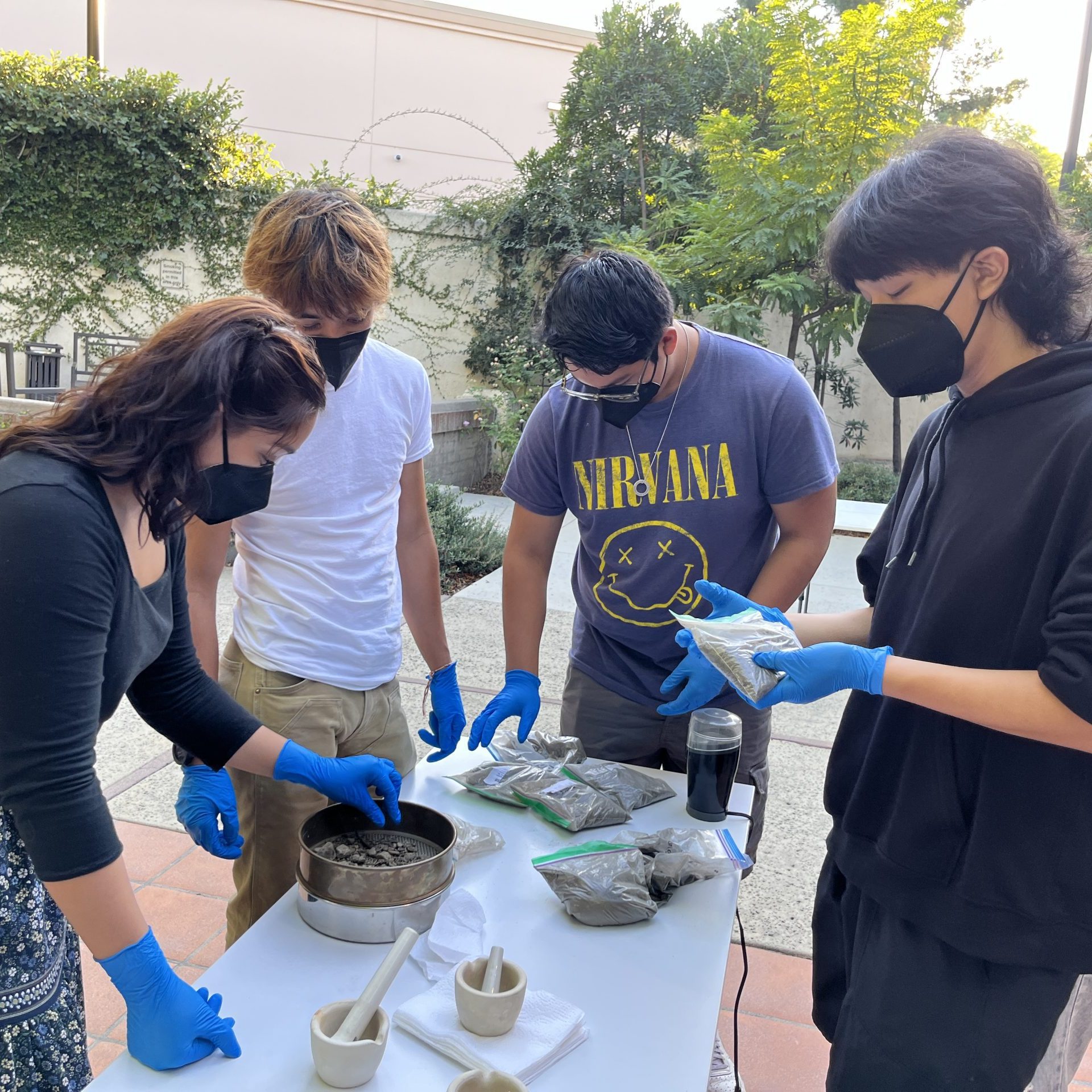 LA River Fellows learn about clay.